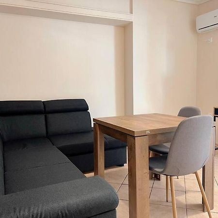 Charming 2Bedroom Apartment With Parking Athen Exterior foto